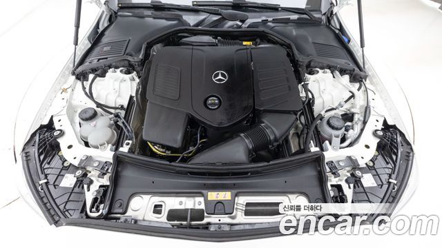 Mercedes-Benz C-Class 2026 — photo 19