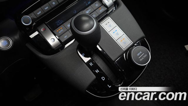 Hyundai Casper 2023 — photo 12