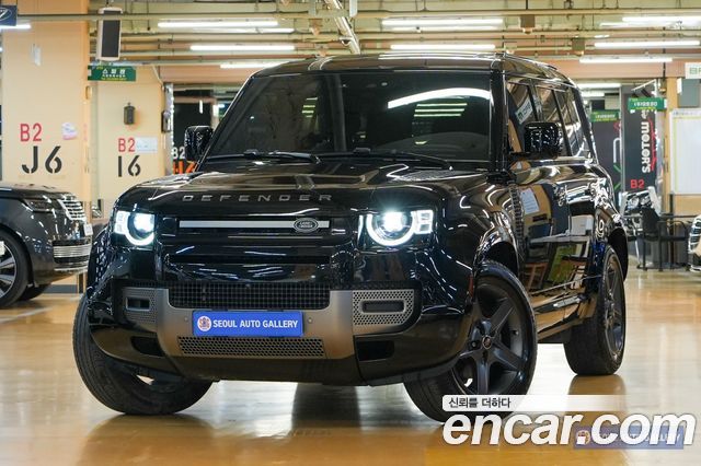 Land Rover Defender 2024 — photo 2
