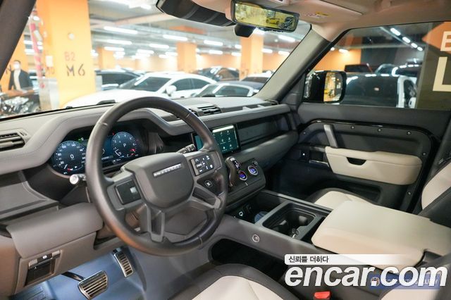 Land Rover Defender 2024 — photo 14