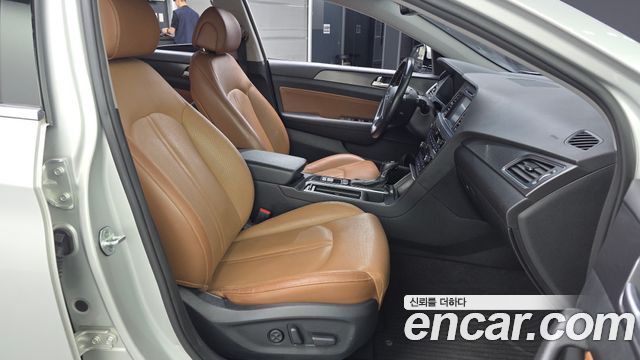 Hyundai Sonata 2015 — photo 11