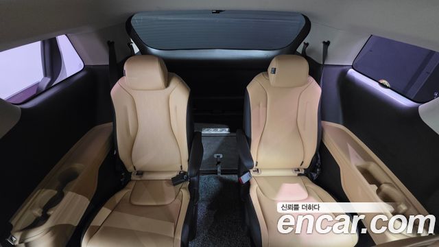 Kia Canival 2021 — photo 19