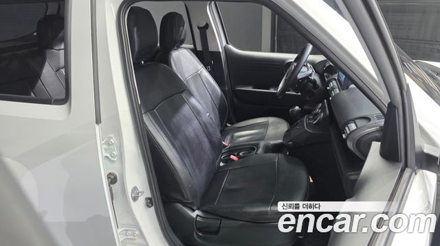 Hyundai Casper 2023 — photo 16