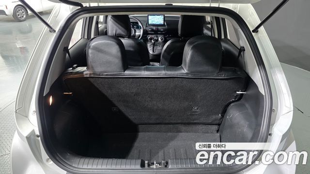 Hyundai Casper 2023 — photo 28
