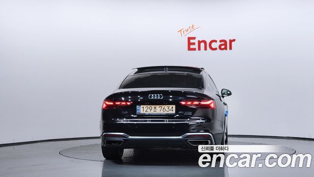 Audi A5 2021 — photo 4