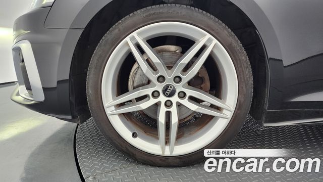 Audi A5 2021 — photo 5