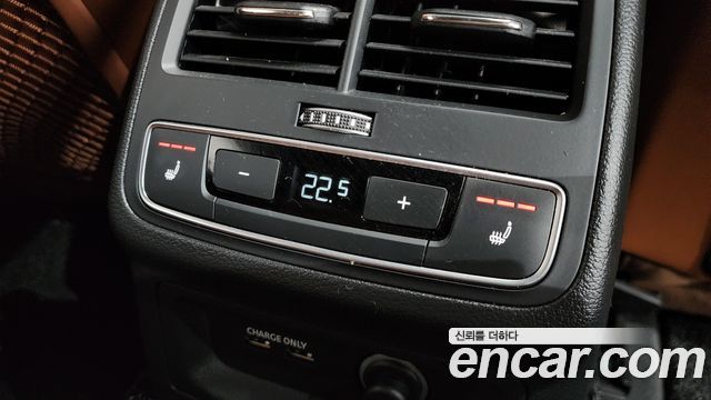 Audi A5 2021 — photo 25