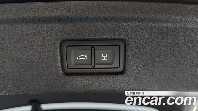 Audi A5 2021 — photo 36