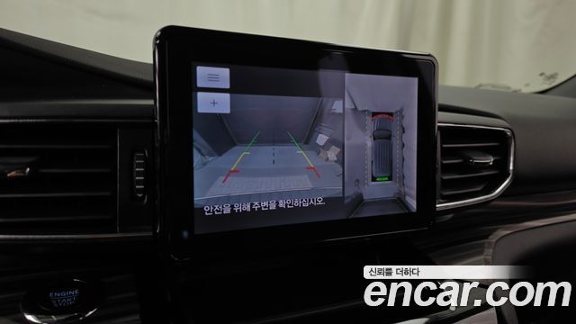 Ford Explorer 2023 — photo 15