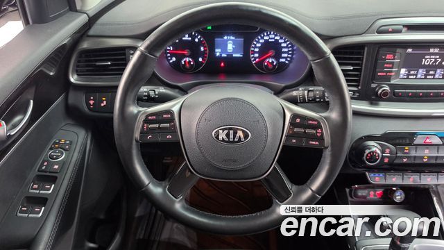 Kia Sorento 2019 — photo 19