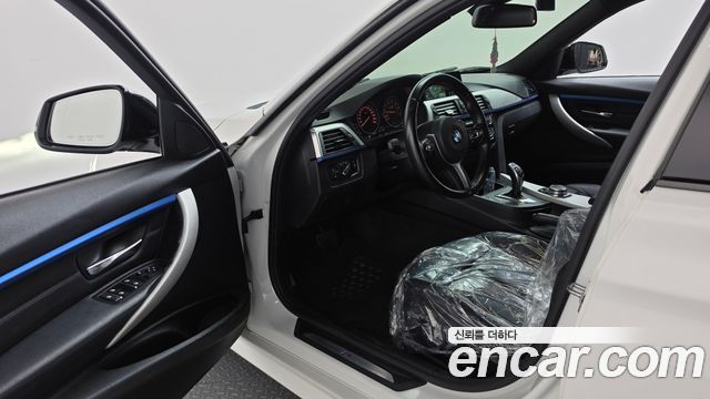 BMW 3-Series 2016 — photo 10