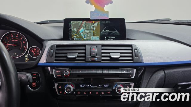 BMW 3-Series 2016 — photo 13