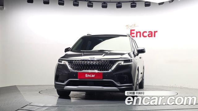 Kia Canival 2021 — photo 3