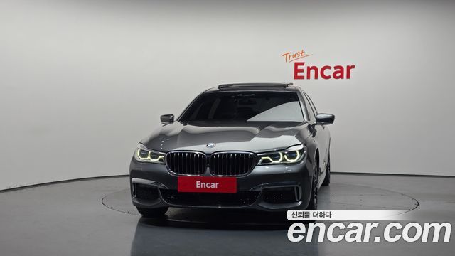 BMW 7-Series 2017 — photo 3