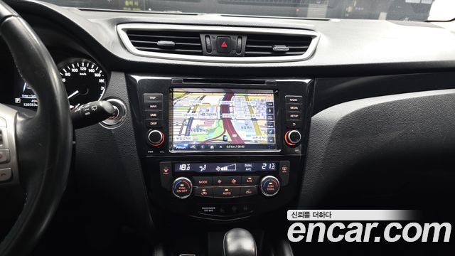 Nissan Qashqai 2016 — photo 14