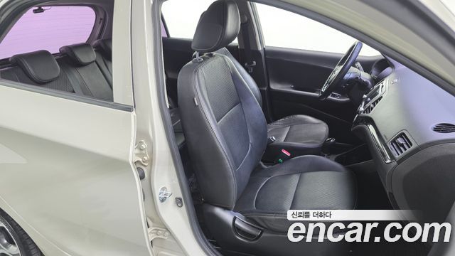 Kia morning 2015 — photo 17