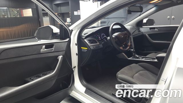 Hyundai Sonata 2017 — photo 13