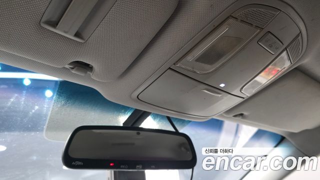 Hyundai Sonata 2017 — photo 22