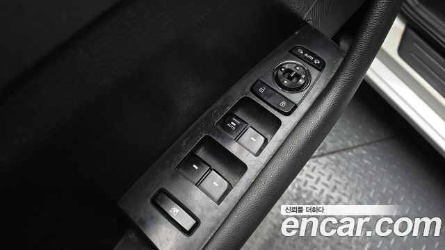 Hyundai Sonata 2017 — photo 24