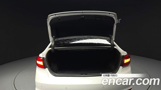 Hyundai Sonata 2017 — photo 26
