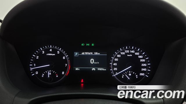 Genesis G80 2017 — photo 11