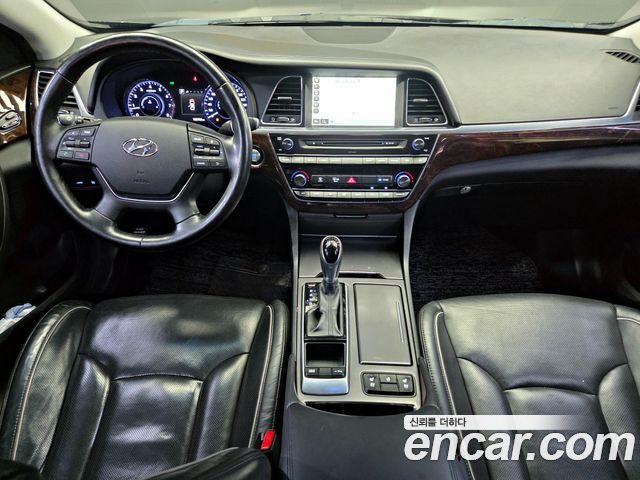 Hyundai Aslan 2017 — photo 7