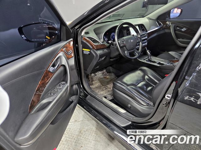 Hyundai Aslan 2017 — photo 19