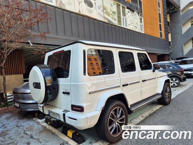 Mercedes-Benz G-Class 2025 — photo 2