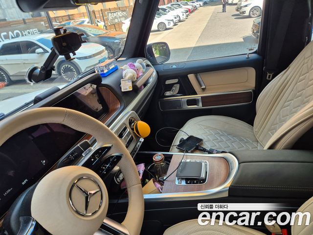 Mercedes-Benz G-Class 2025 — photo 7