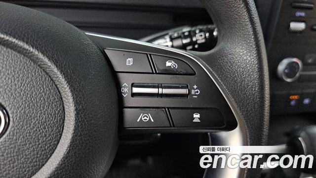 Hyundai Staria 2022 — photo 20