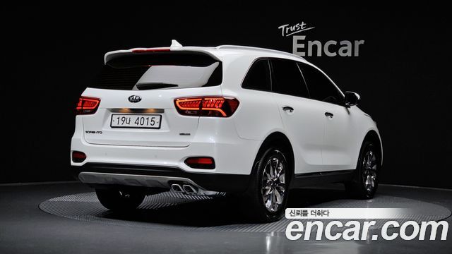 Kia Sorento 2019 — photo 2