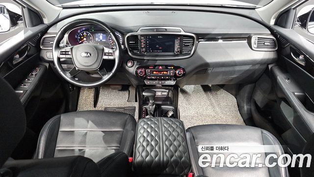 Kia Sorento 2019 — photo 10