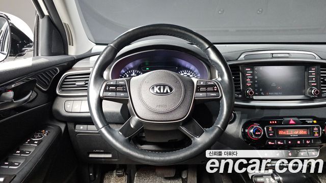 Kia Sorento 2019 — photo 19