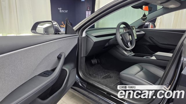 Tesla Model 3 2024 — photo 13