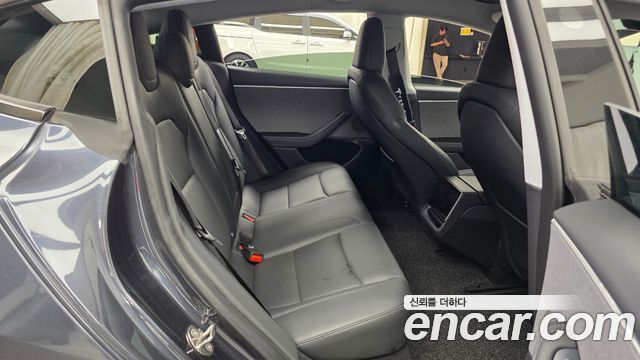 Tesla Model 3 2024 — photo 18