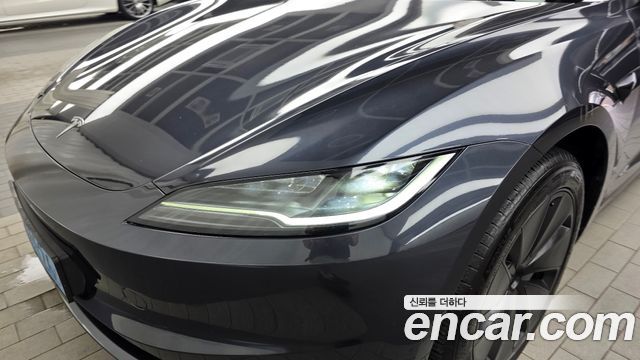 Tesla Model 3 2024 — photo 8
