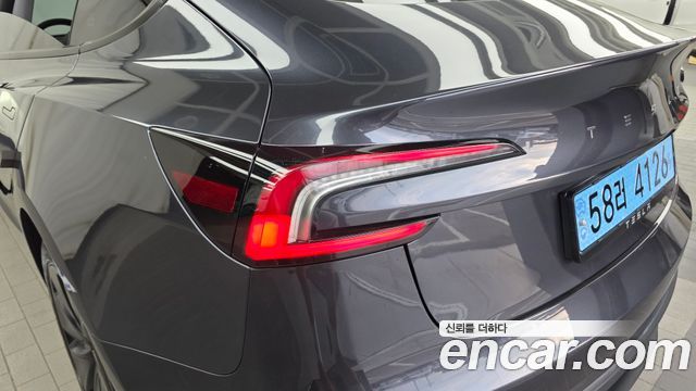 Tesla Model 3 2024 — photo 9