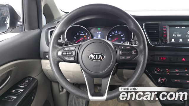 Kia Canival 2019 — photo 13