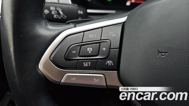 Volkswagen Passat 2022 — photo 27