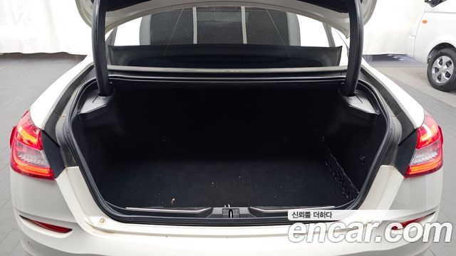 Maserati Quattroporte 2014 — photo 20