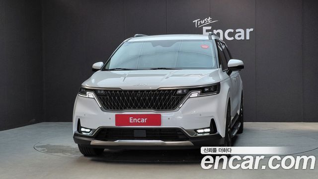 Kia Canival 2022 — photo 3