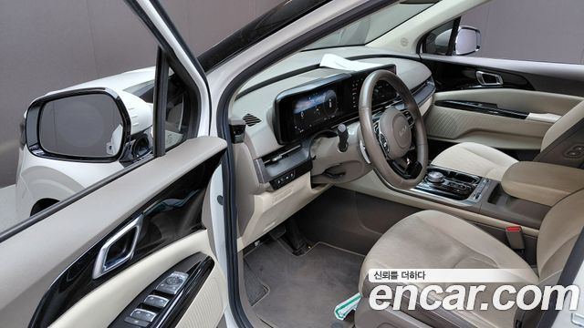 Kia Canival 2022 — photo 13