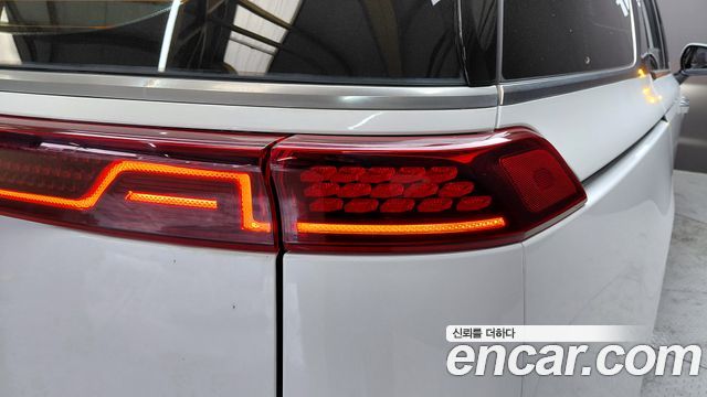 Kia Canival 2022 — photo 9