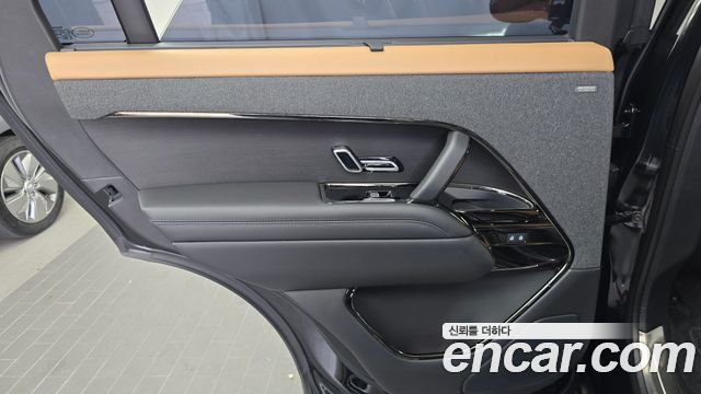 Land Rover Range Rover Sport 2025 — photo 15