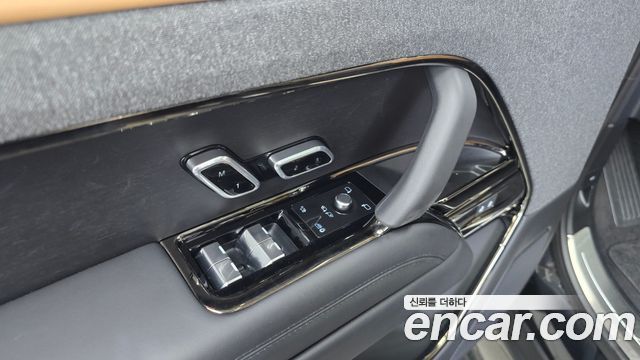 Land Rover Range Rover Sport 2025 — photo 29