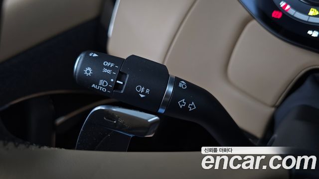 Land Rover Range Rover Sport 2025 — photo 30