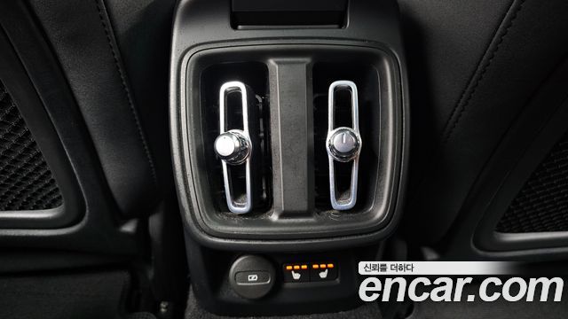 Polestar Polestar 2 2023 — photo 24