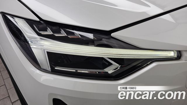 Polestar Polestar 2 2023 — photo 8