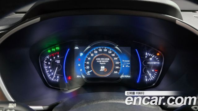 Hyundai Santafe 2019 — photo 8