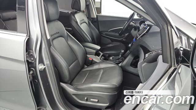 Hyundai Santafe 2015 — photo 12
